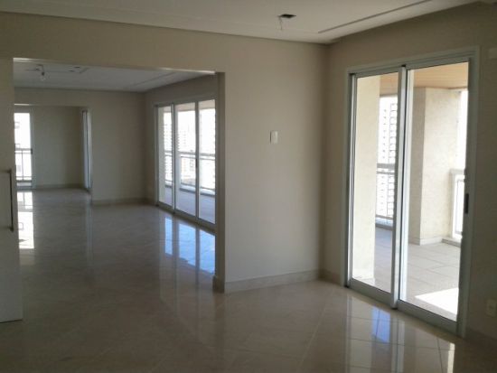 Apartamento à venda na Rua Renê ZamluttiChácara Klabin - 20140530_110620.jpg